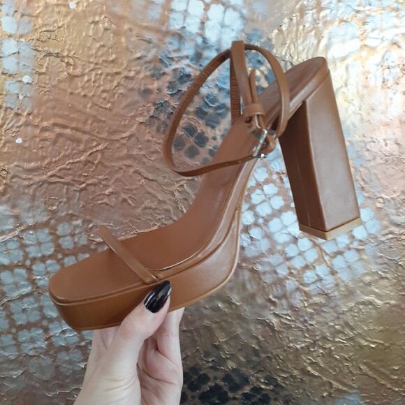 NWT Billini "Tahni" Faux Leather Strappy Platform Heels - Picture 14 of 16